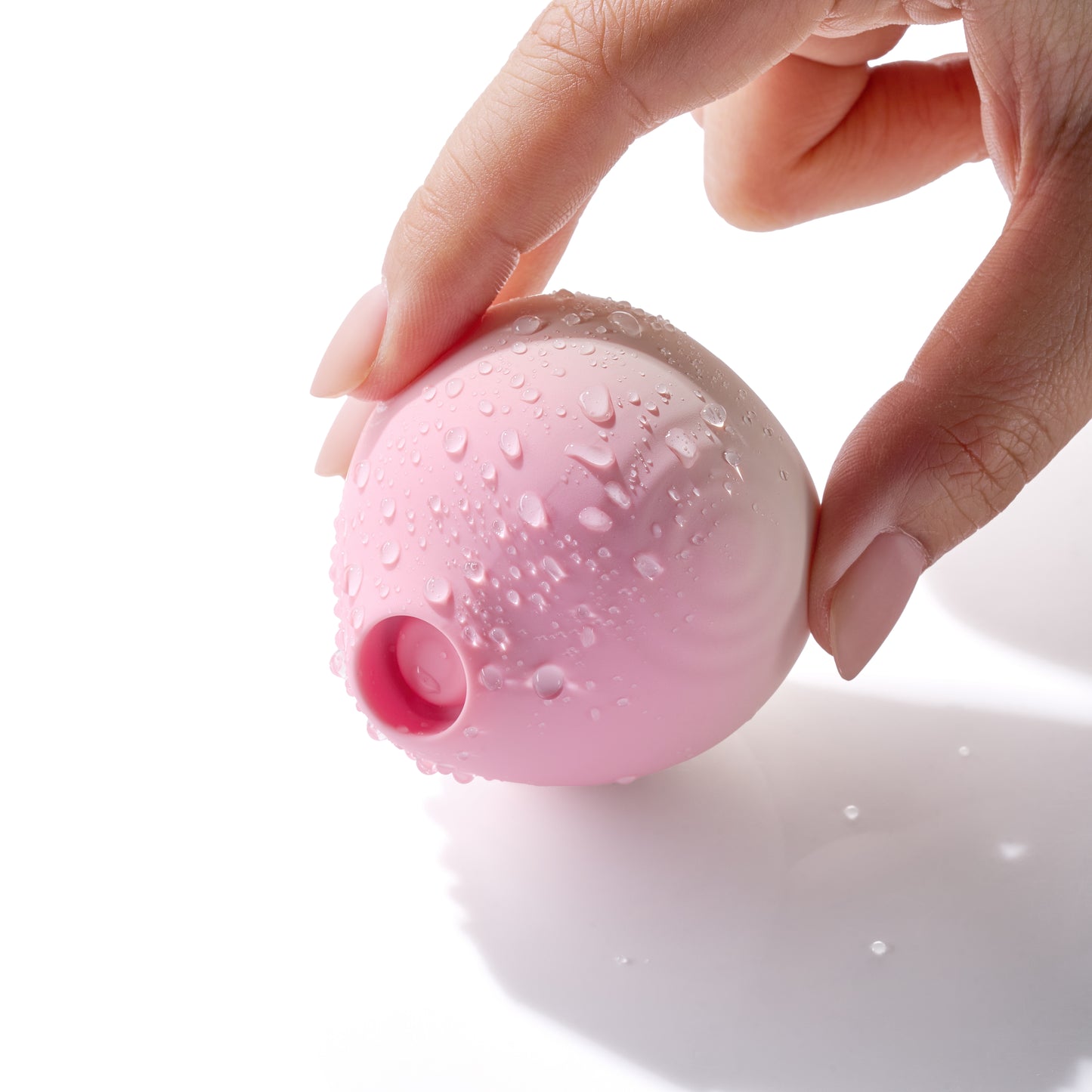 The Peach - Mini Suction Clitoral Massager | Blyss